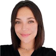 Profesora de primaria para todas las edades y niveles, así como para alumnos con necesidades educativas especiales, con más de 5 años de experiencia